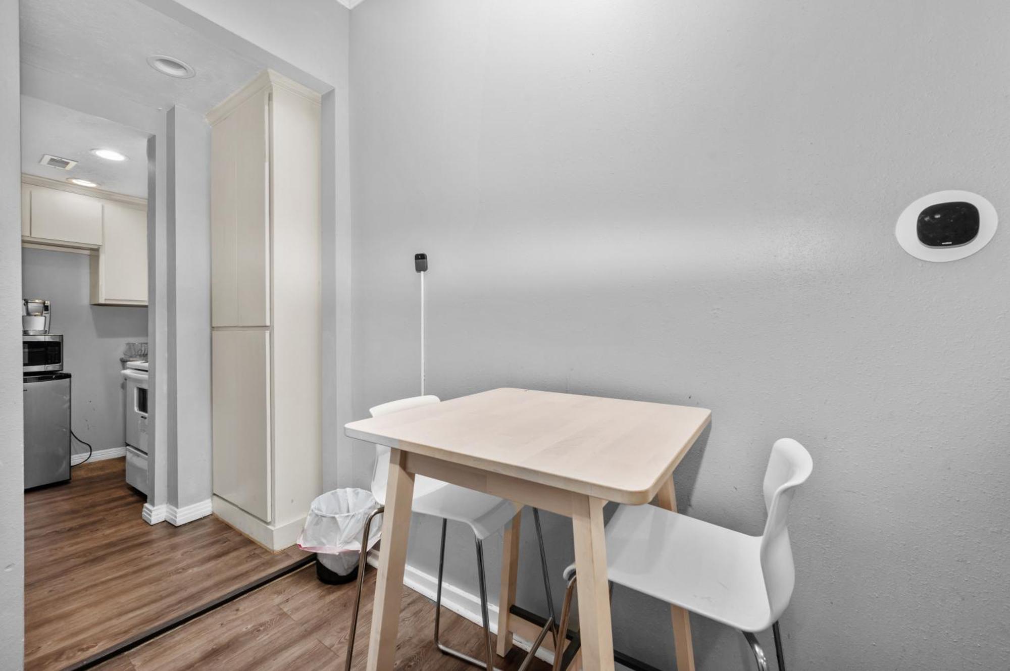 Trendy Montrose 1Br Apartment Houston Exterior photo